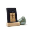 Houten dogtag van 5 x 3 cm met het woord Forgiven erop gegraveerd.